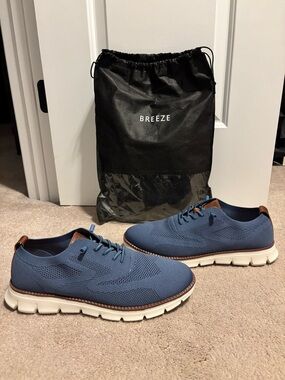 Breeze Men's Blue Knit Slip-On Casual Loafers